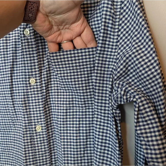 GAP Navy Gingham Lived-In Stretch Oxford Shirt in Untucked Fit L Tall Mens - Picture 7 of 10